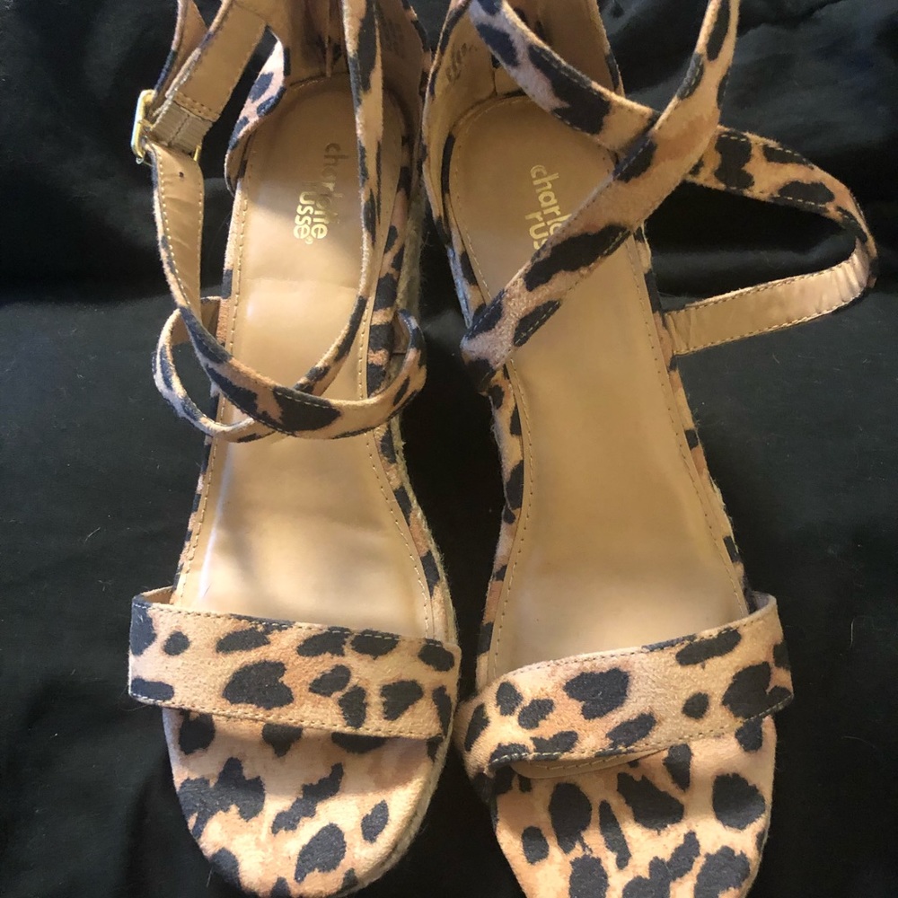 Size 9 leopard print wedge